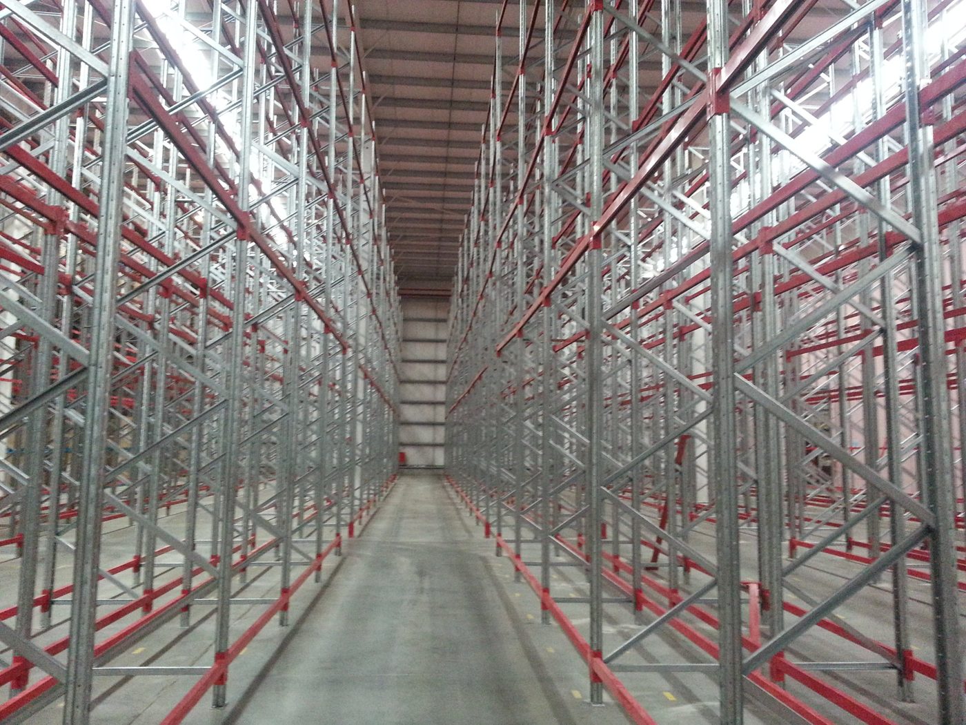 Racks del galpón Ga-Cra