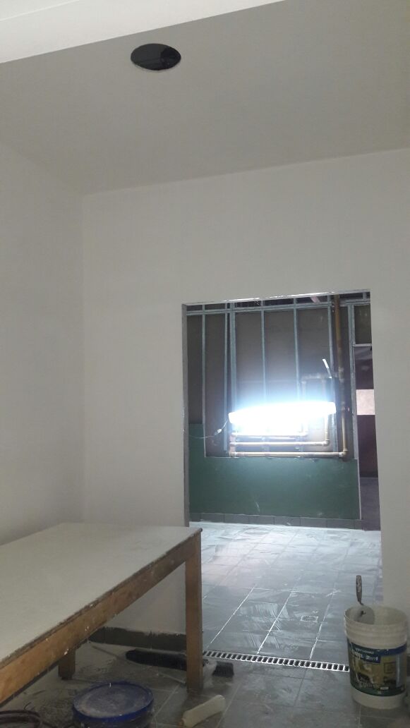 Ambiente con piso colocado