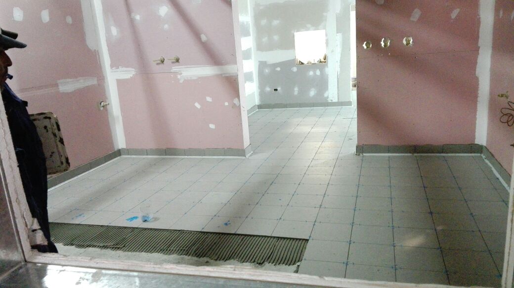 Colocación de piso cerámico