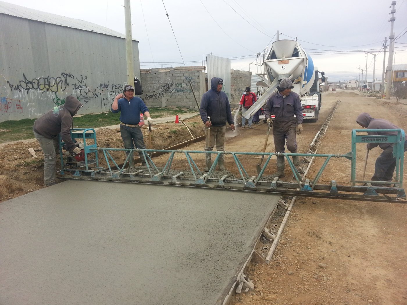 Hormigonado de la pavimentación Itatí